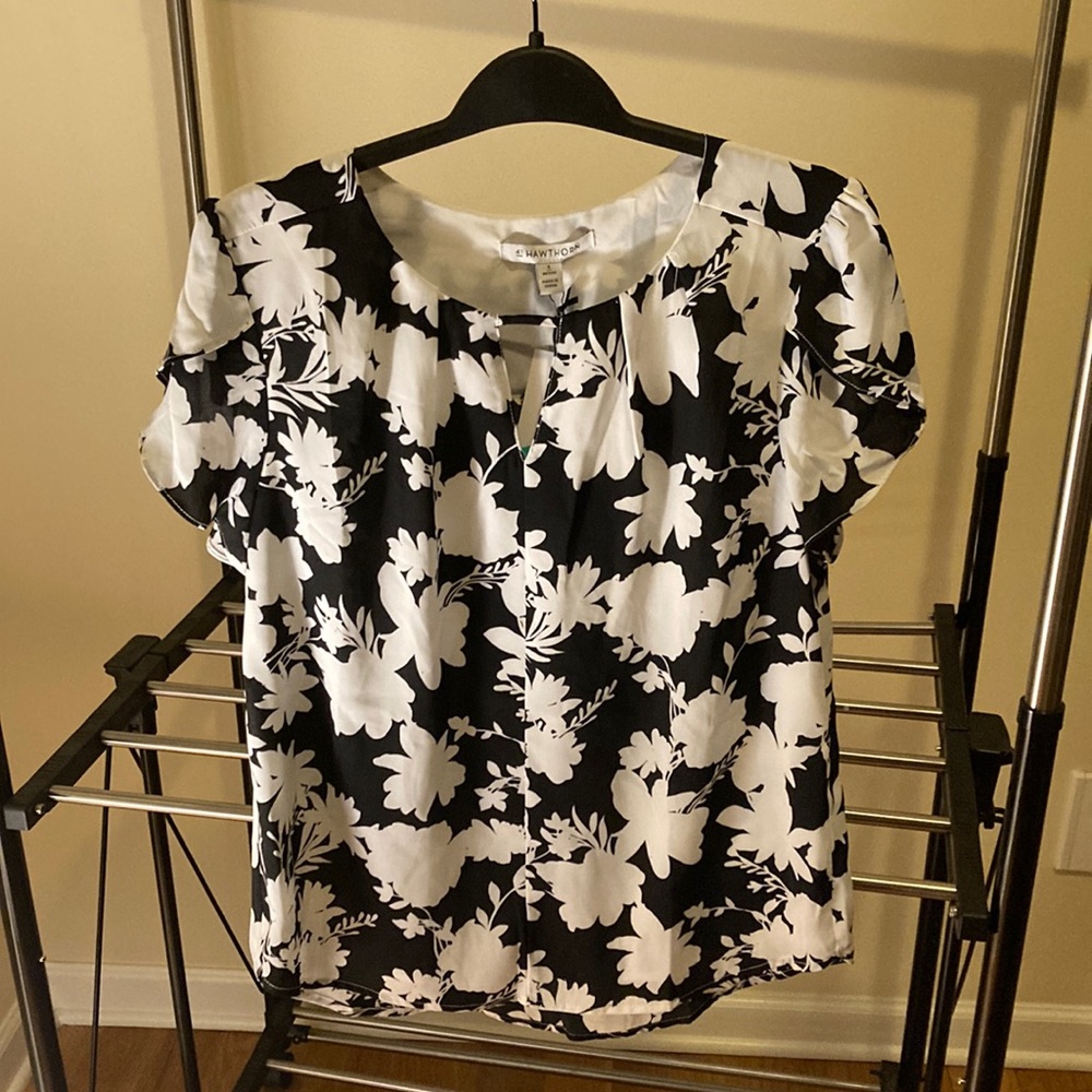 41 Hawthorn Gracie Tulip Detail Black and White Blouse Size New Petite Small - Picture 4 of 8